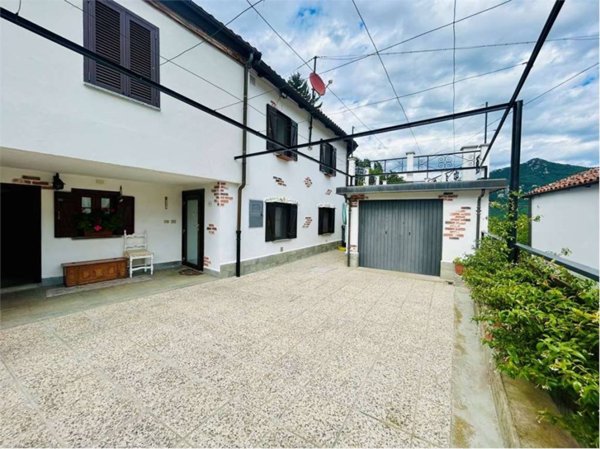 casa indipendente in vendita a Garessio in zona Trappa