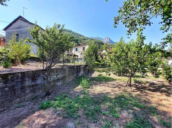 casa indipendente in vendita a Garessio