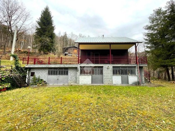 casa indipendente in vendita a Garessio