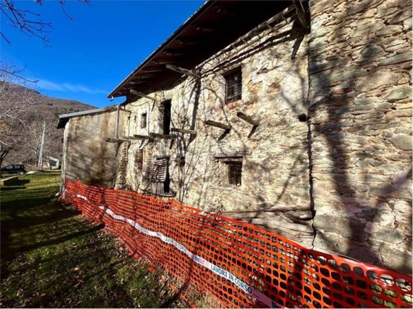casa indipendente in vendita a Garessio in zona Cappello