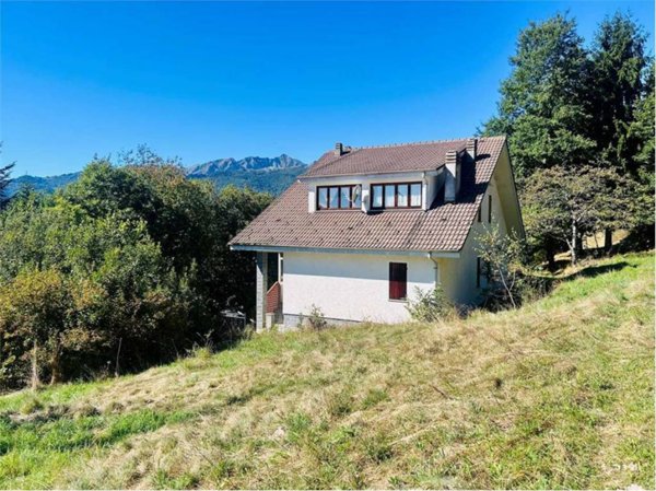 casa indipendente in vendita a Garessio in zona Mindino