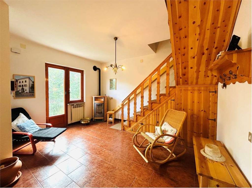 casa indipendente in vendita a Garessio in zona Mindino