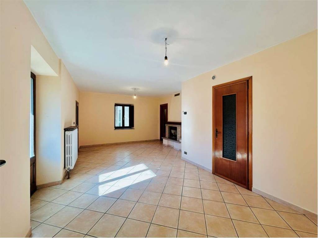 casa indipendente in vendita a Garessio