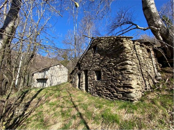 casa indipendente in vendita a Garessio