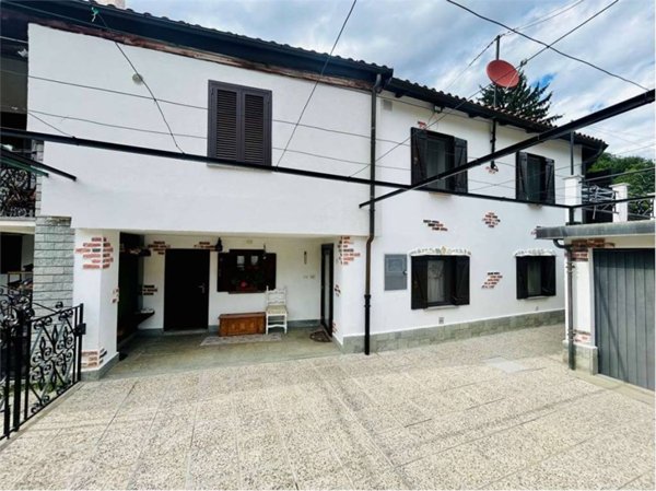 casa indipendente in vendita a Garessio in zona Trappa