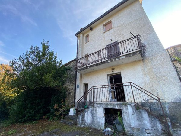 casa indipendente in vendita a Garessio in zona Mursecco