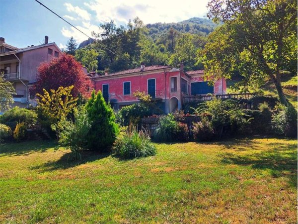 casa indipendente in vendita a Garessio