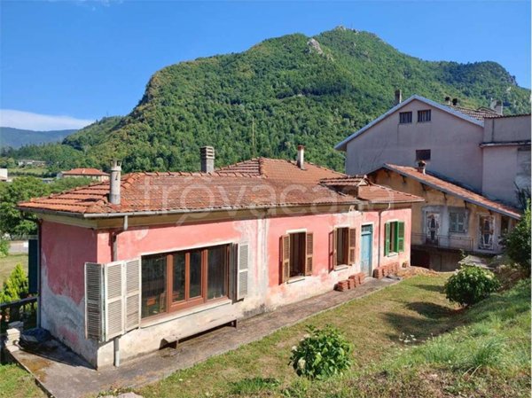 casa indipendente in vendita a Garessio