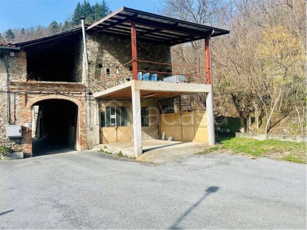 locale commerciale in vendita a Garessio