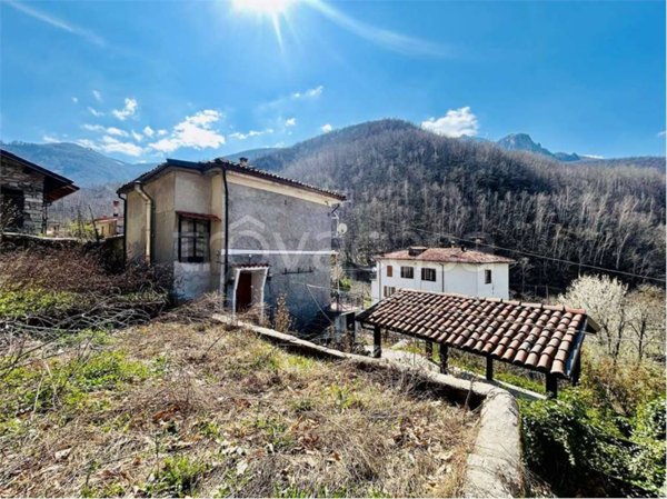 casa indipendente in vendita a Garessio