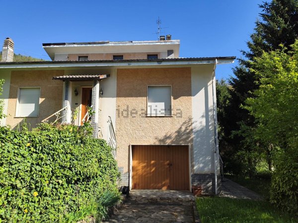 casa indipendente in vendita a Garessio