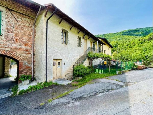 casa indipendente in vendita a Garessio