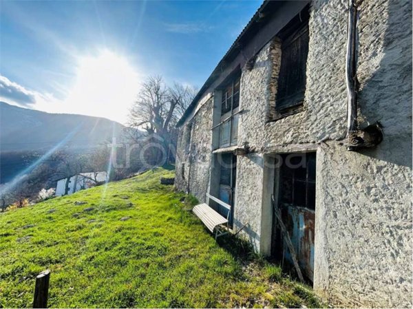 casa indipendente in vendita a Garessio in zona Cappello