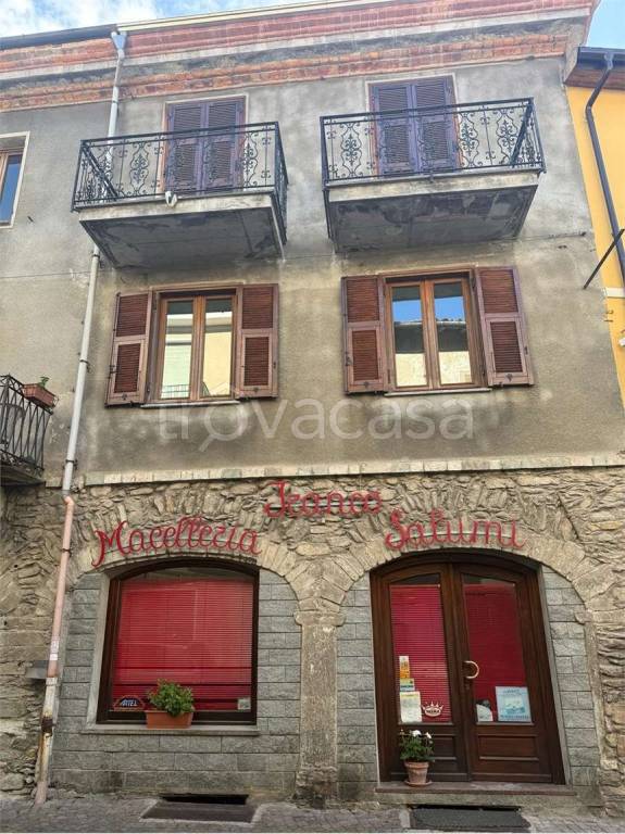 casa indipendente in vendita a Garessio