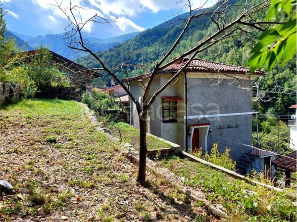 casa indipendente in vendita a Garessio