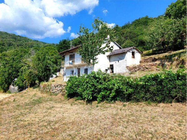 casa indipendente in vendita a Garessio in zona Mursecco