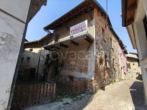 casa indipendente in vendita a Garessio