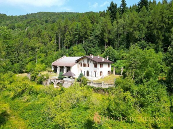 casa indipendente in vendita a Garessio