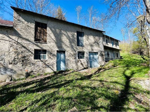 casa indipendente in vendita a Garessio